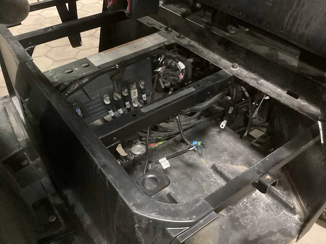 Polaris ev quad - afbeelding 18 van  20