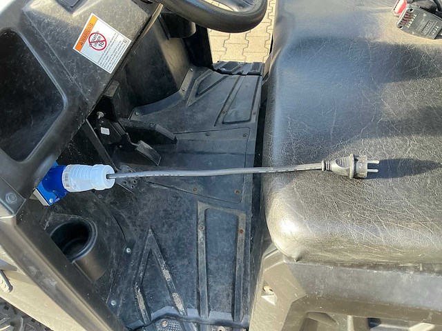 Polaris ranger ev 400 utv - afbeelding 16 van  23