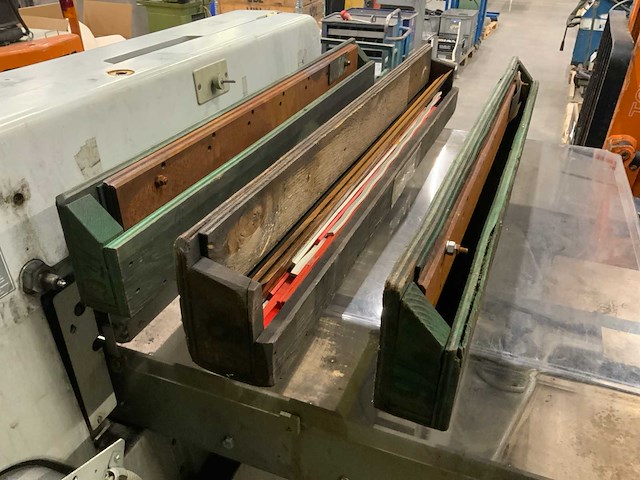 Polarmhor 76 sdp papiersnijmachine - afbeelding 8 van  8