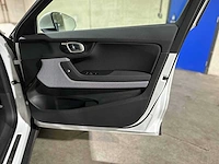 Polestar 2 long range dual motor launch edition 78kwh 408pk 2020, j-101-vk - afbeelding 36 van  46