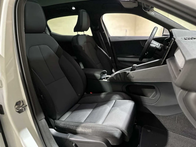 Polestar 2 long range dual motor launch edition 78kwh 408pk 2020, j-101-vk - afbeelding 37 van  46