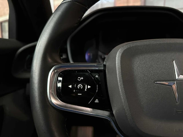 Polestar 2 long range dual motor launch edition 78kwh 408pk 2020, k-165-fx - afbeelding 13 van  43