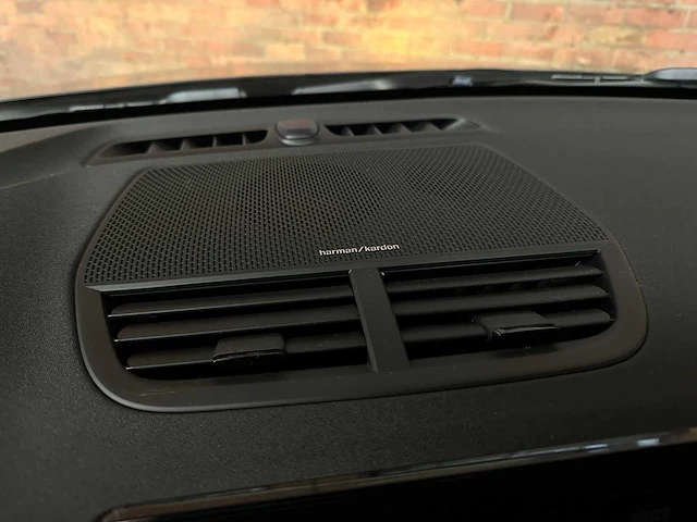 Polestar 2 long range dual motor launch edition 78kwh 408pk 2020, k-165-fx - afbeelding 21 van  43