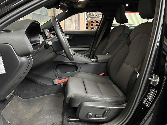 Polestar 2 long range dual motor launch edition 78kwh 408pk 2020, k-165-fx - afbeelding 25 van  43