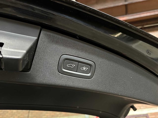 Polestar 2 long range dual motor launch edition 78kwh 408pk 2020, k-165-fx - afbeelding 30 van  43