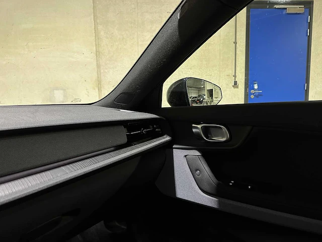 Polestar 2 long range dual motor launch edition 78kwh 408pk 2020, k-857-ds - afbeelding 22 van  42