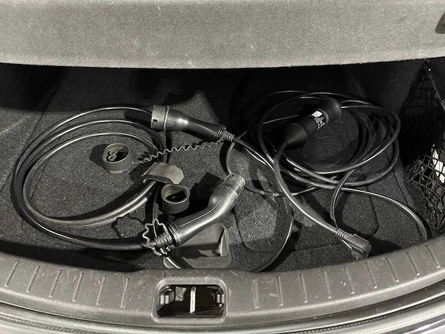 Polestar 2 long range dual motor launch edition 78kwh 408pk 2020, k-857-ds - afbeelding 29 van  42