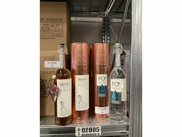 Poli grappa en brandy in geschenkverpakking (10x) - afbeelding 4 van  4