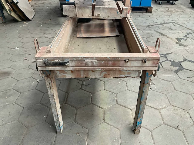 Polieri steenzaagmachine - afbeelding 6 van  6