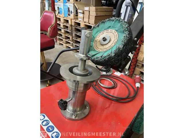 Polijstmachine voor velgen nitromac, p 32 - afbeelding 4 van  7