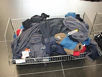 Polo's en shirts in mand circa 60 stuks. - afbeelding 1 van  2