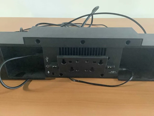 Poly - studio - vergadercamera - afbeelding 3 van  4