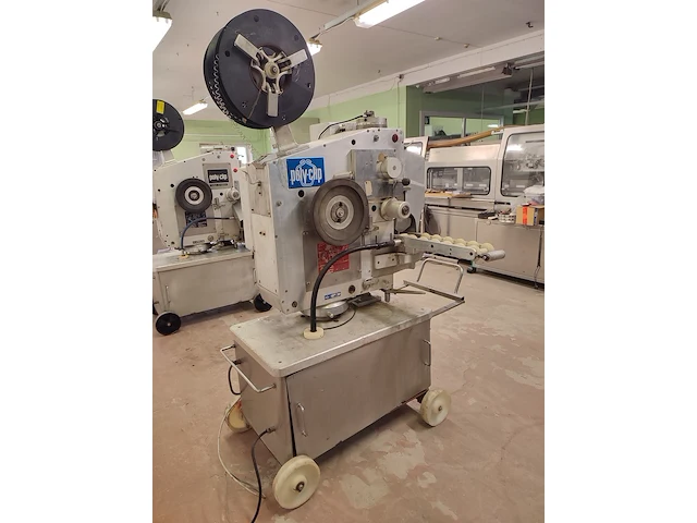 Poly-clip niedecker gmbh - afbeelding 10 van  16