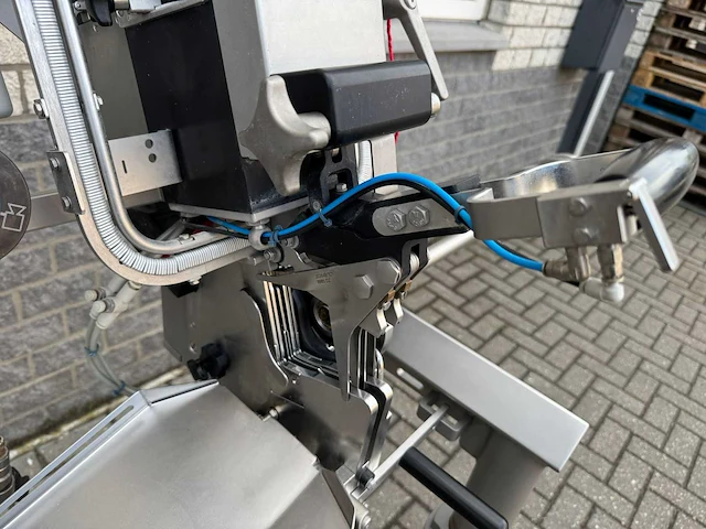 Poly clip system - 2019 - dc 600 - clippermachine - afbeelding 3 van  11
