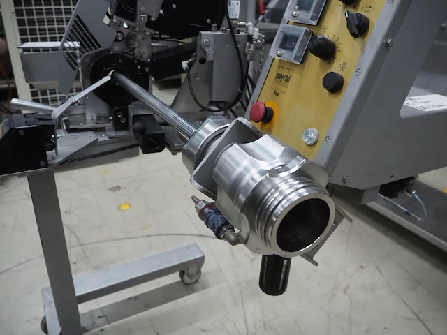 Poly-clip system gmbh & co. kg - afbeelding 8 van  12