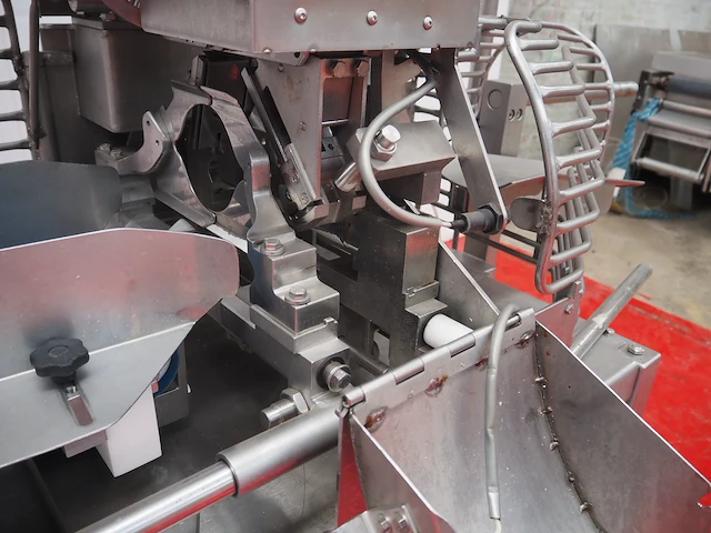 Poly-clip system gmbh & co. kg - afbeelding 13 van  15