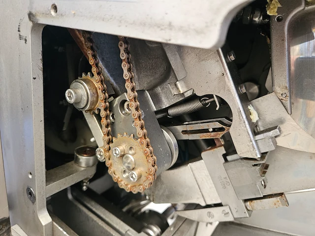 Poly-clip system gmbh & co. kg - afbeelding 15 van  16