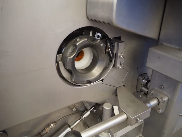Poly-clip system gmbh & co. kg - afbeelding 14 van  16