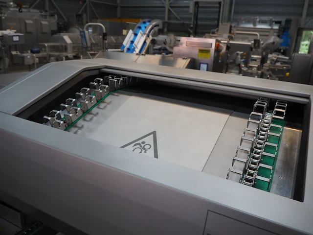 Poly-clip system gmbh & co. kg. - afbeelding 2 van  27