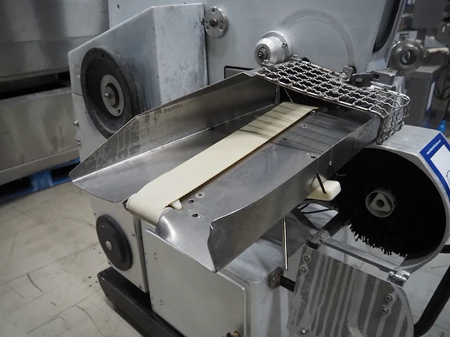 Poly-clip system gmbh & co. kg - afbeelding 6 van  24