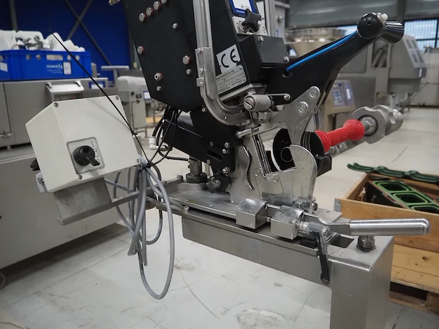Poly-clip system gmbh & co. kg - afbeelding 6 van  19