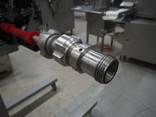 Poly-clip system gmbh & co. kg - afbeelding 15 van  19