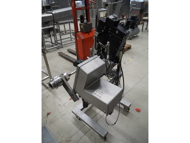 Poly-clip system gmbh & co. kg - afbeelding 6 van  11