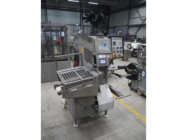 Poly-clip system gmbh & co. kg - afbeelding 1 van  15