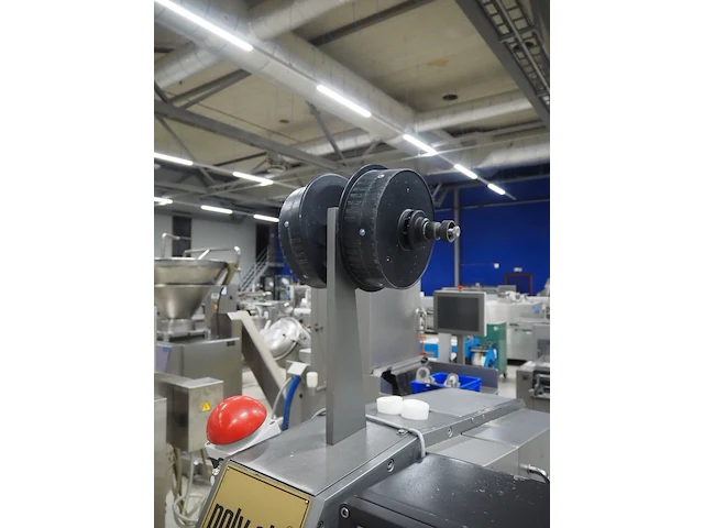 Poly-clip system gmbh & co. kg - afbeelding 12 van  15