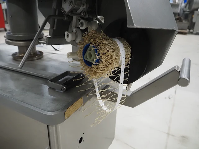 Poly-clip system gmbh & co. kg - afbeelding 14 van  15
