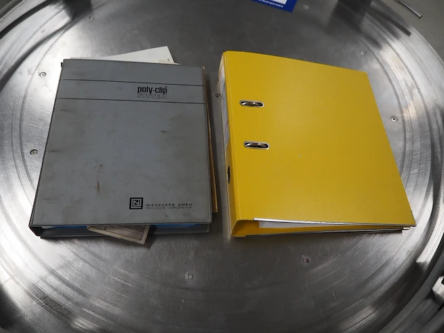 Poly-clip system gmbh & co. kg - afbeelding 8 van  17