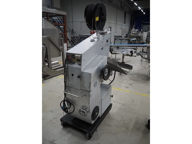 Poly-clip system gmbh & co. kg - afbeelding 12 van  17