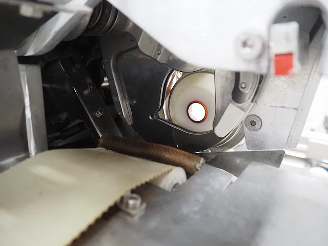 Poly-clip system gmbh & co. kg - afbeelding 17 van  17