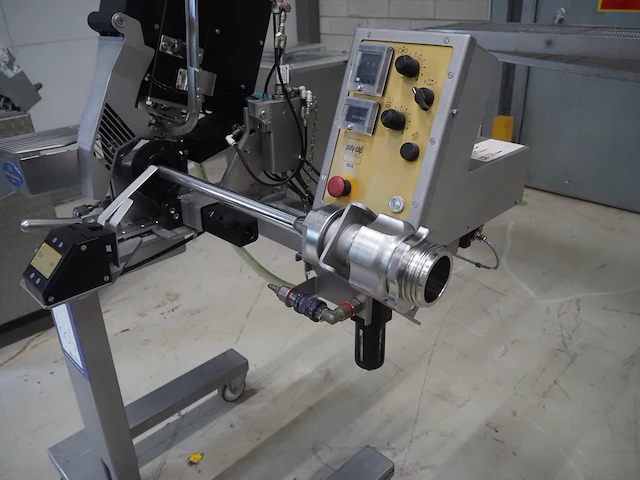 Poly-clip system gmbh & co. kg - afbeelding 8 van  12