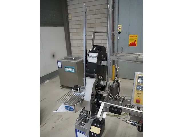 Poly-clip system gmbh & co. kg - afbeelding 9 van  12