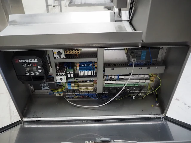 Poly-clip system gmbh & co. kg - afbeelding 4 van  13