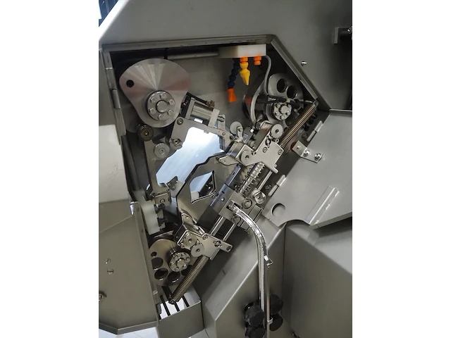 Poly-clip system gmbh & co. kg - afbeelding 12 van  13
