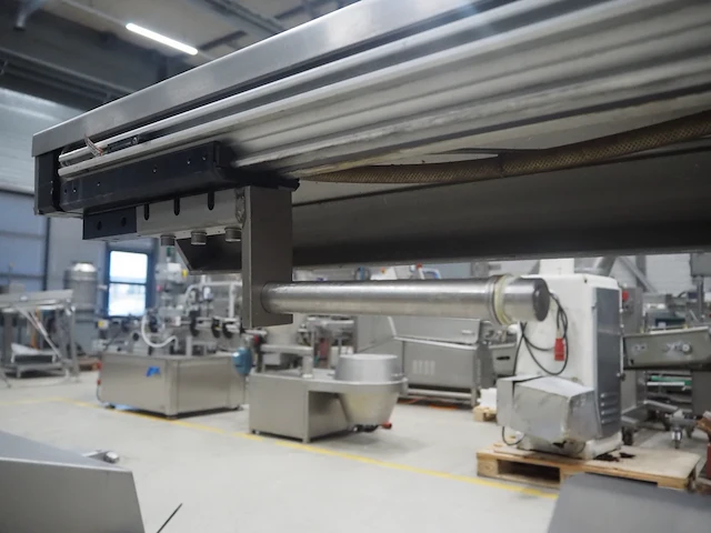 Poly-clip system gmbh & co. kg - afbeelding 15 van  19