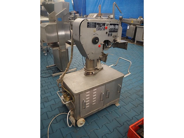Poly-clip system gmbh & co. kg - afbeelding 12 van  17