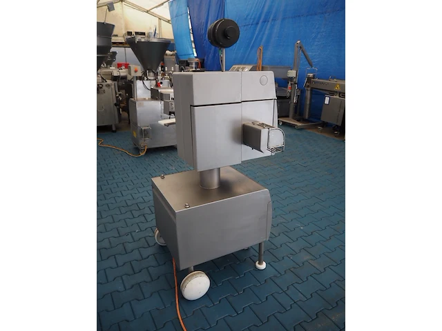 Poly-clip system gmbh & co. kg - afbeelding 9 van  15