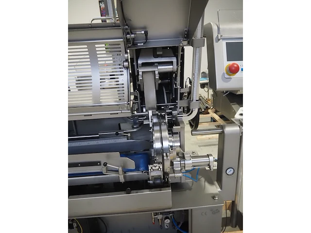 Poly-clip system gmbh & co. kg - afbeelding 10 van  14