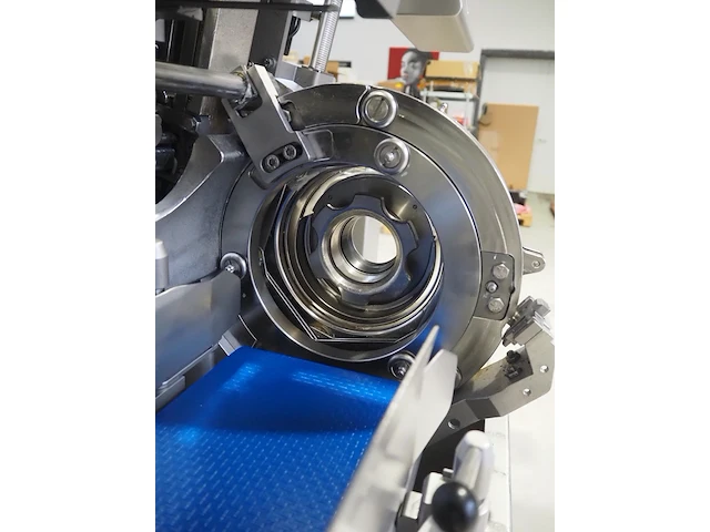 Poly-clip system gmbh & co. kg - afbeelding 12 van  14