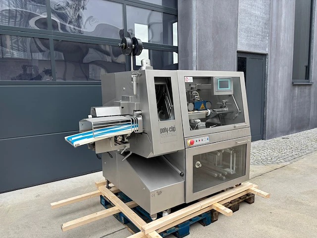 Poly-clip system gmbh & co. kg - afbeelding 1 van  22