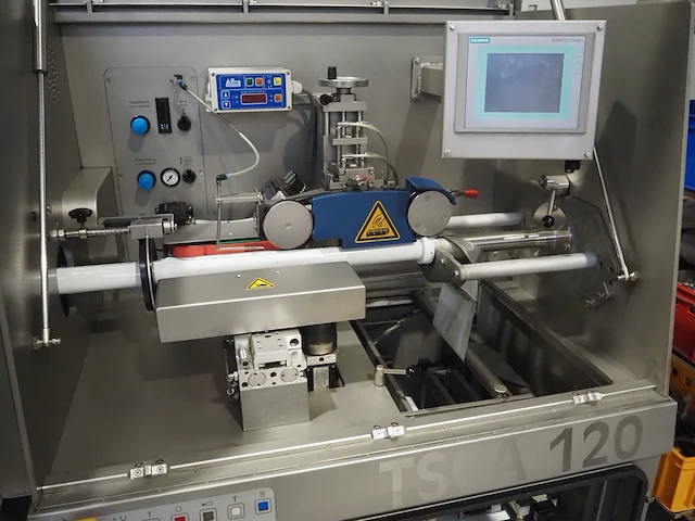 Poly-clip system gmbh & co. kg - afbeelding 18 van  22