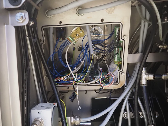 Poly-clip system gmbh & co. kg - afbeelding 10 van  21