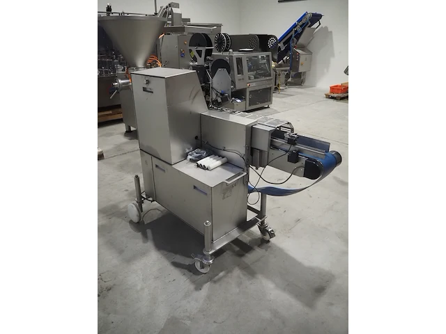 Poly-clip system gmbh & co. kg - afbeelding 15 van  21