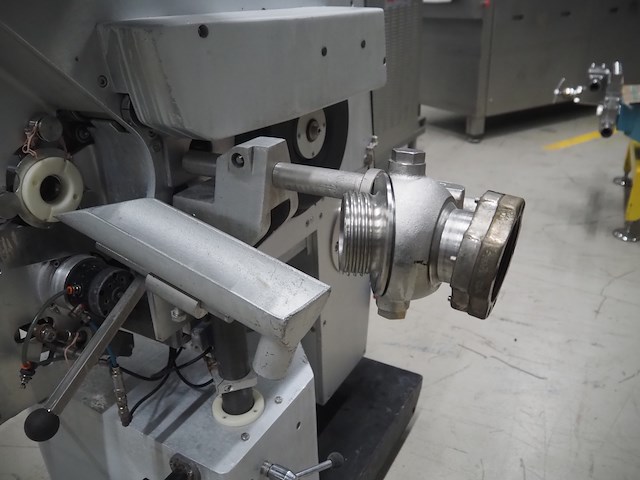 Poly-clip system gmbh & co. kg - afbeelding 12 van  16