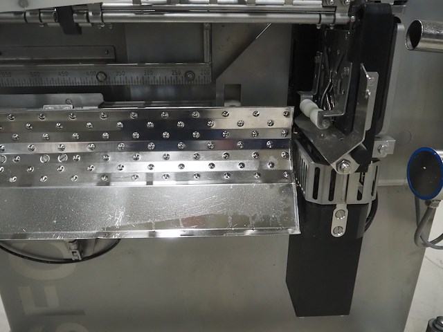 Poly-clip system gmbh & co. kg - afbeelding 2 van  17