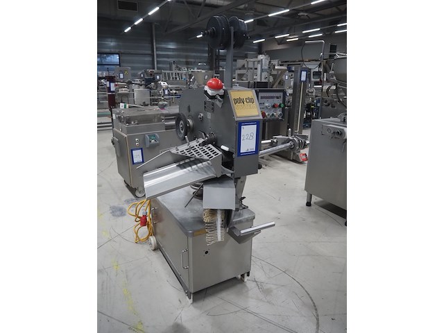 Poly-clip system gmbh & co. kg - afbeelding 1 van  15