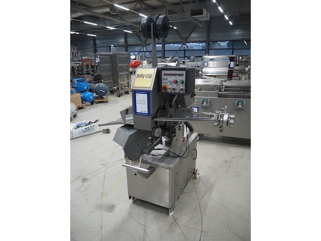 Poly-clip system gmbh & co. kg - afbeelding 8 van  15